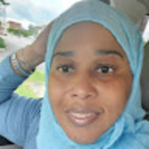 Meet your Posher, Malika